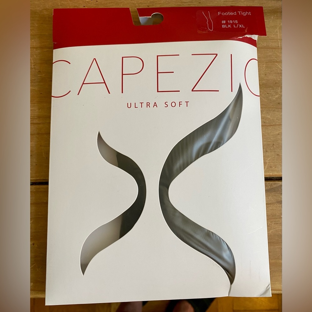 CAPEZIO Matte NEW Black Semi-Opaque Footed Tights Size Large/Extra Large